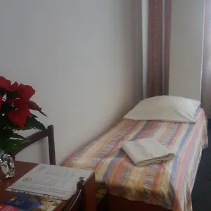 https://start.krakowhotelspoland.com