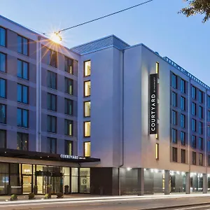 Hotel Courtyard By Marriott East