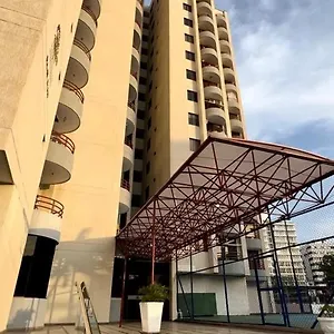 Con Piscina, Cancha De Tenis Y Parque Ninos Colombia