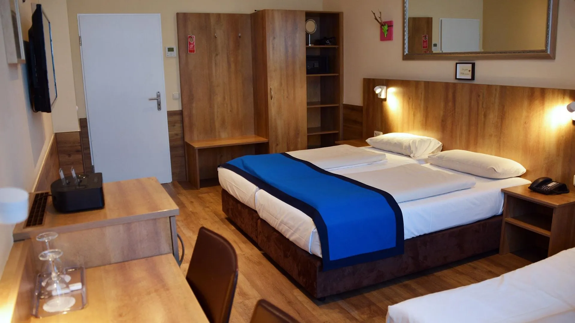 Arthotel Munich 3*,